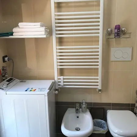 La Casa Del Pittore Apartment Bellano